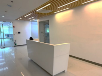 8/10 Upper Mckinley — photo 2