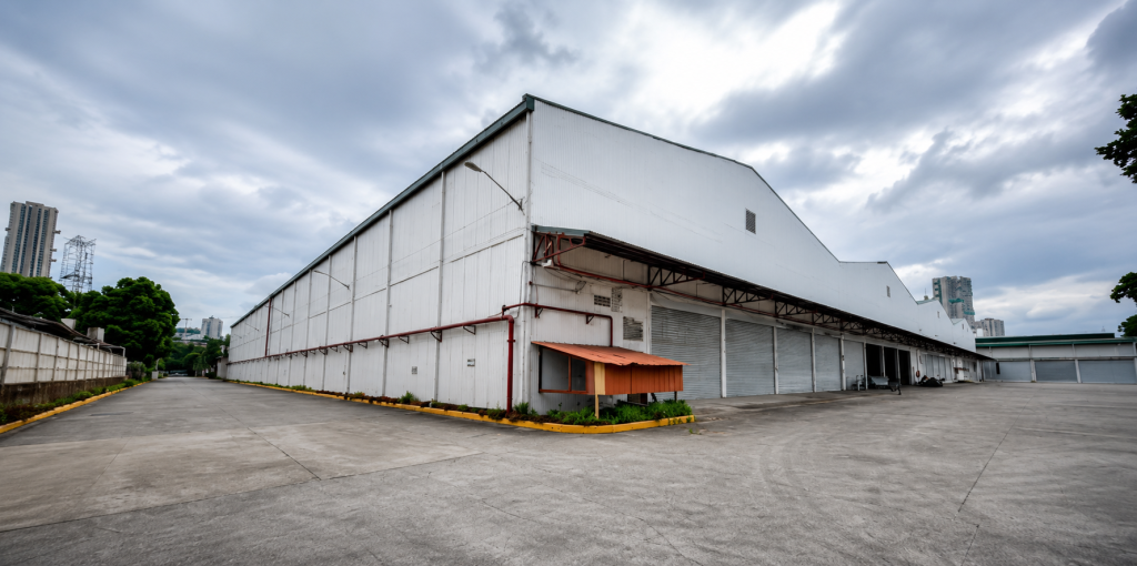 Bagong Ilog Warehouse — photo 2