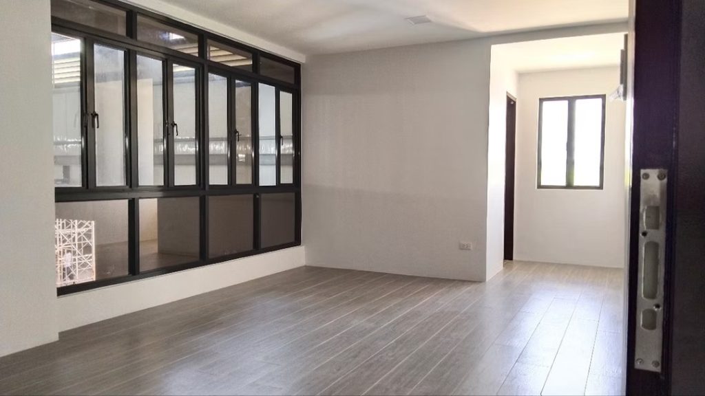 Hermosa Bataan Warehouse — photo 3