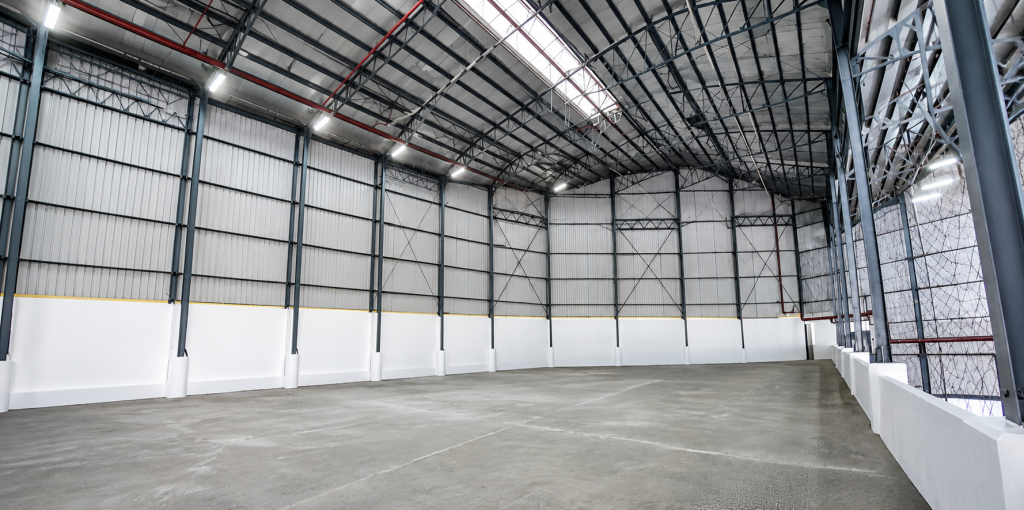 Machado Warehouse — photo 1