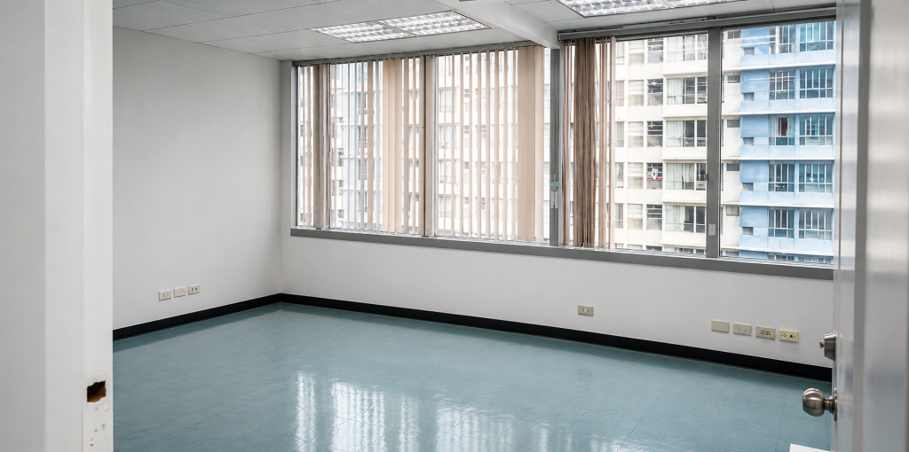 Robinson Equitable Tower — photo 5