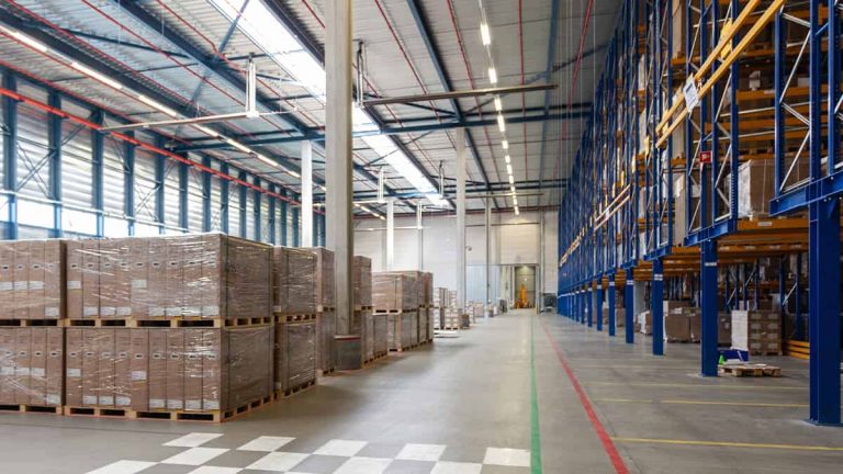 Warehouse supply seen to expand 4% in 2025