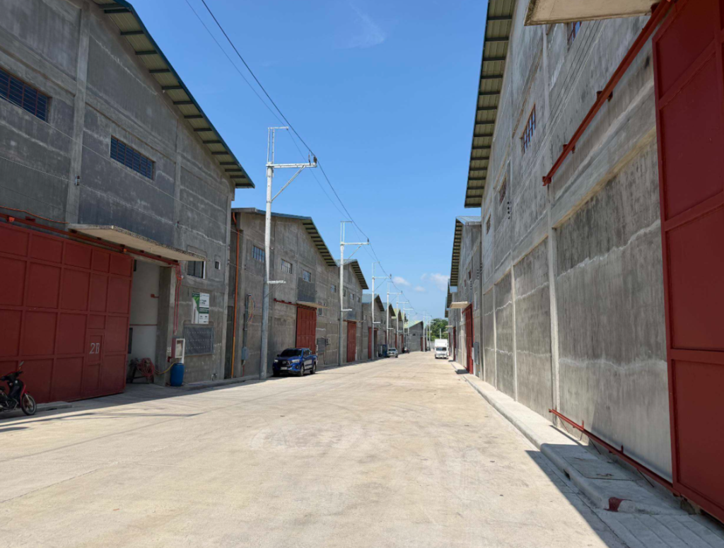 Batia Bocaue Warehouse — photo 3