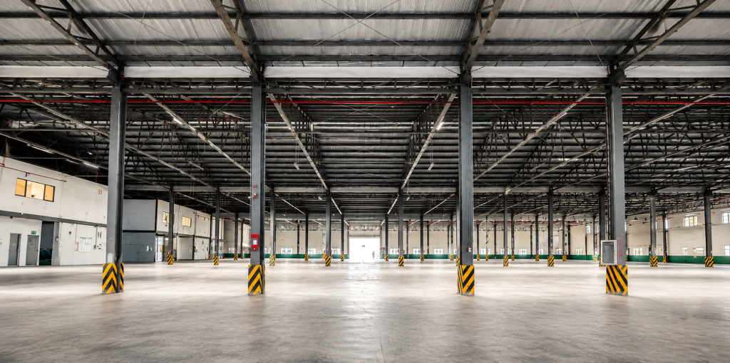 Courtland Warehouse — photo 3
