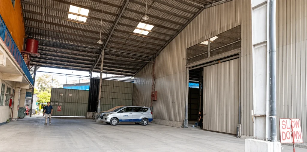 Kaingin Warehouse — photo 3
