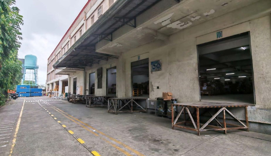 JDH Muntinlupa Warehouse (3-Storey) — photo 1