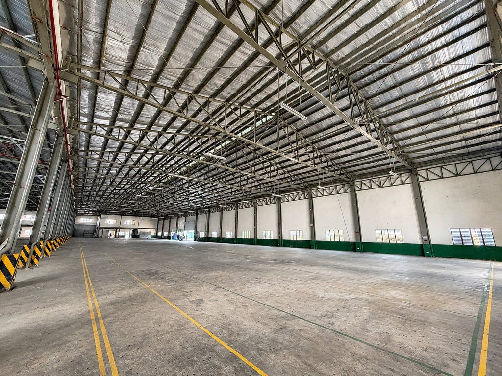 Courtland Warehouse — photo 2