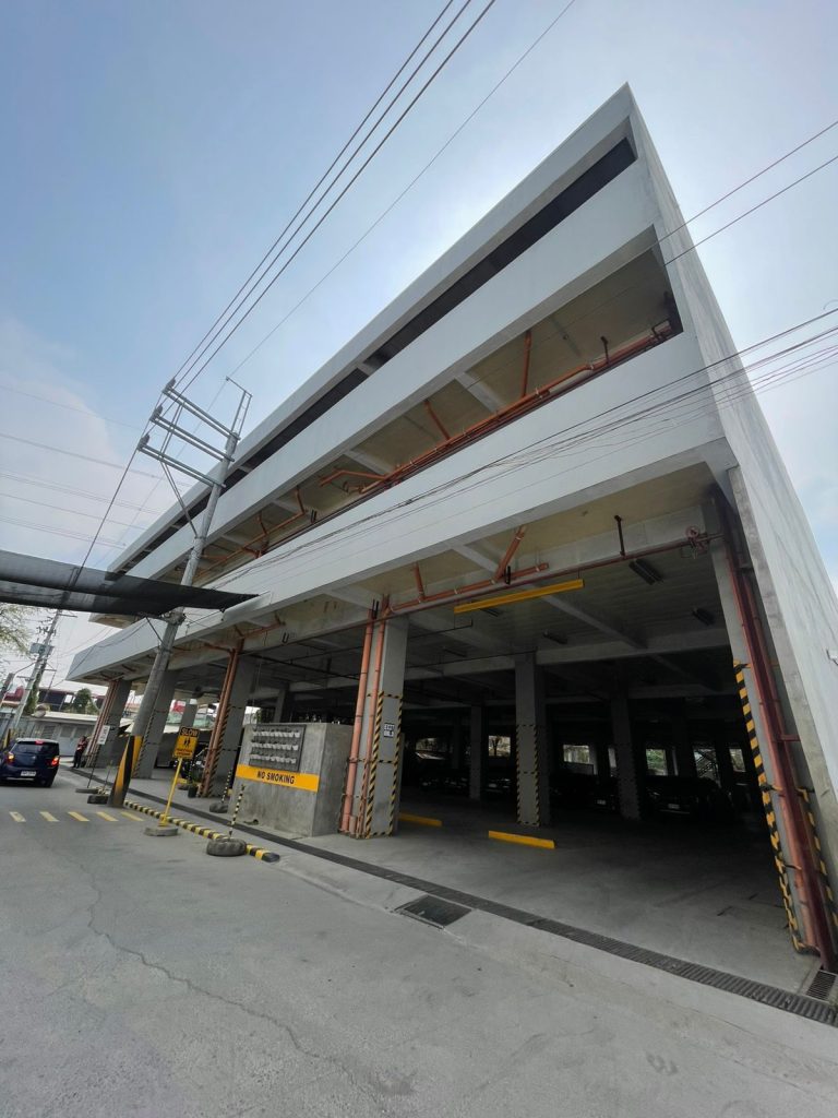 JDH Warehouse — photo 3