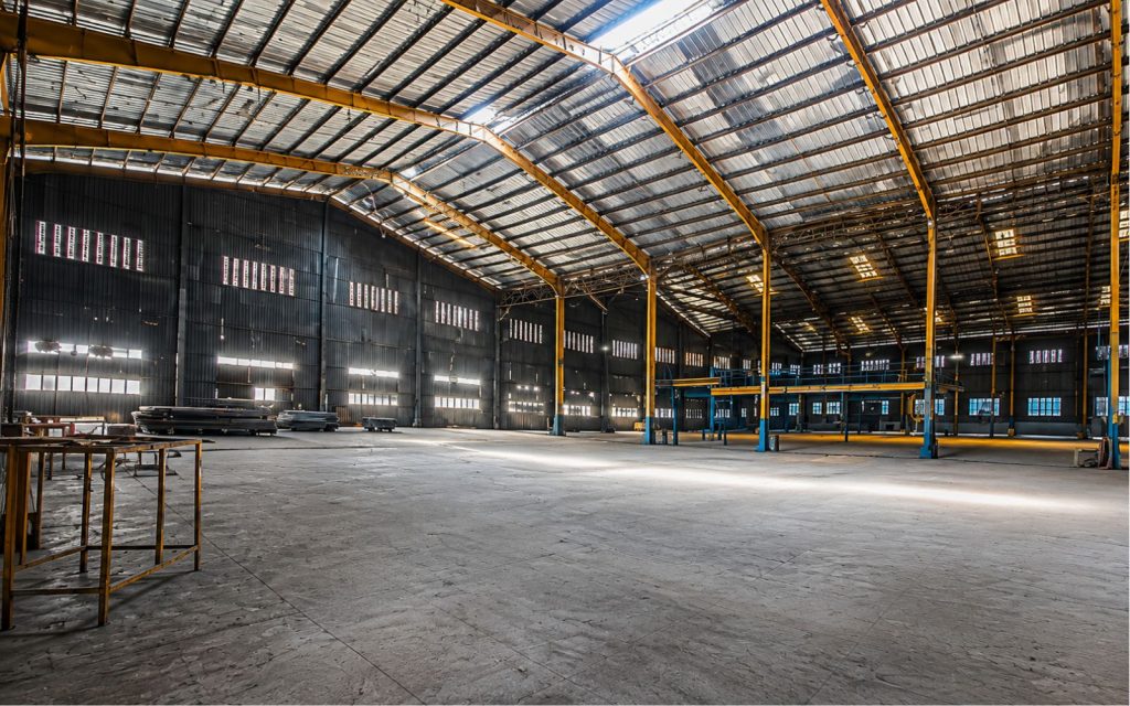 MAYSAN WAREHOUSE — photo 4