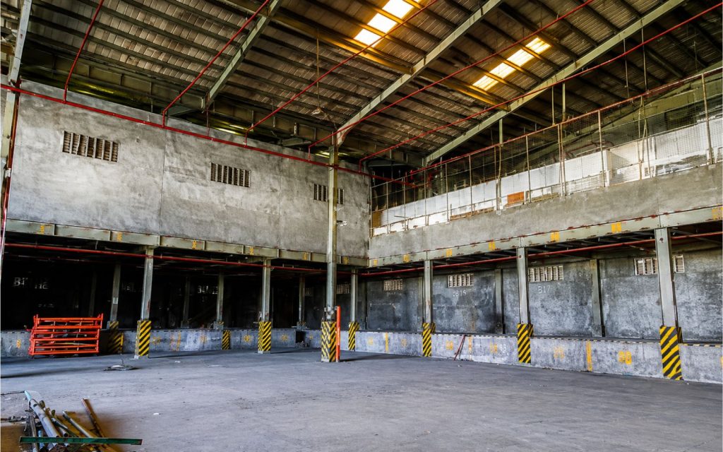 MAYSAN WAREHOUSE — photo 5