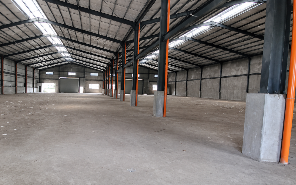 MABALACAT WAREHOUSE — photo 2
