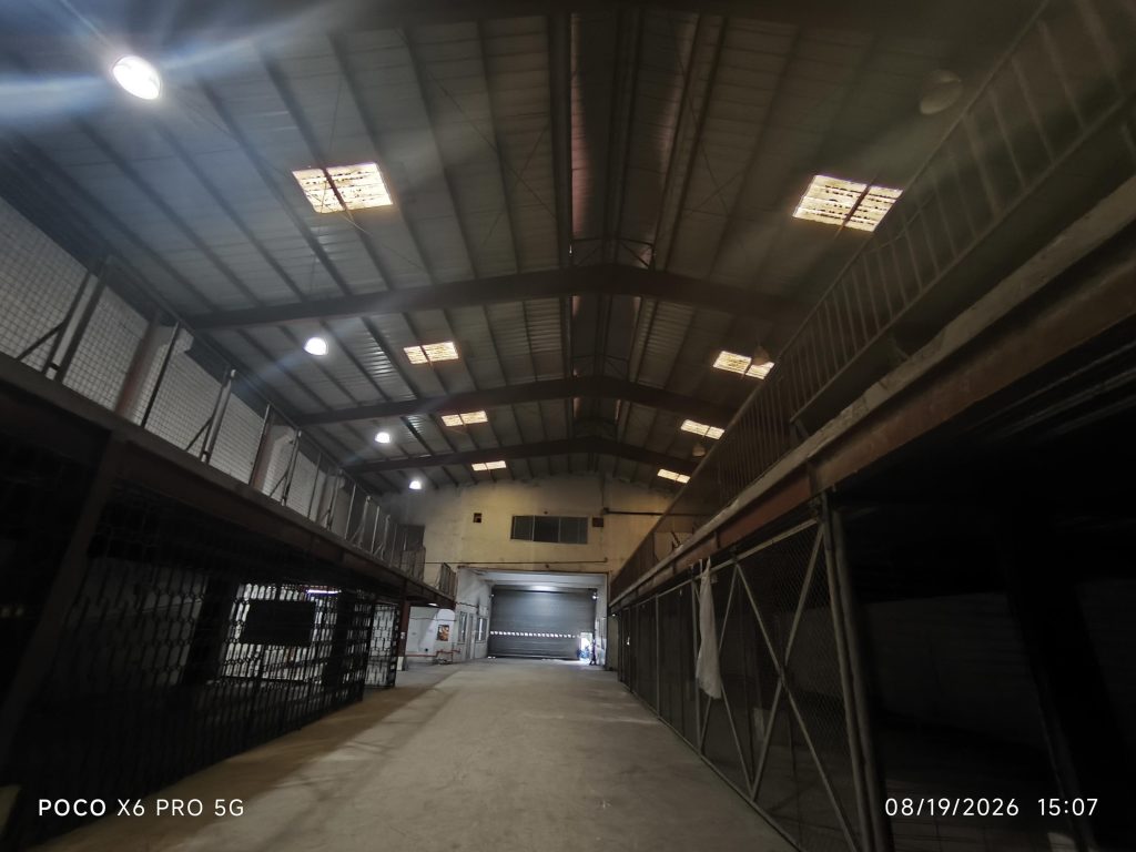 Tandang Sora Warehouse — photo 2