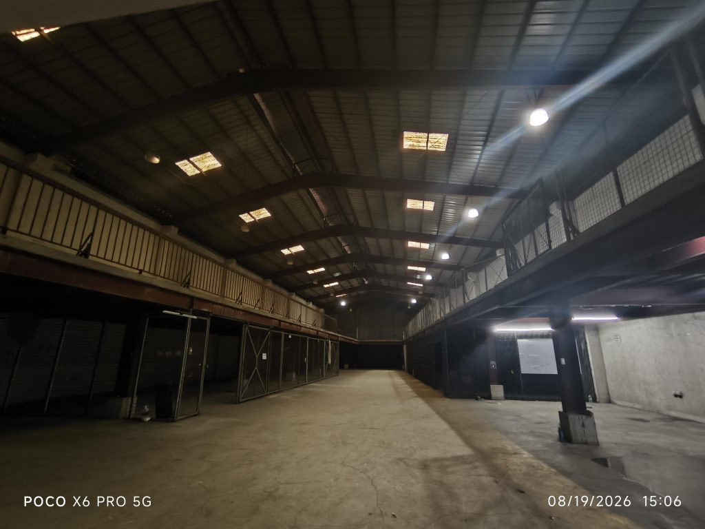 Tandang Sora Warehouse — photo 3