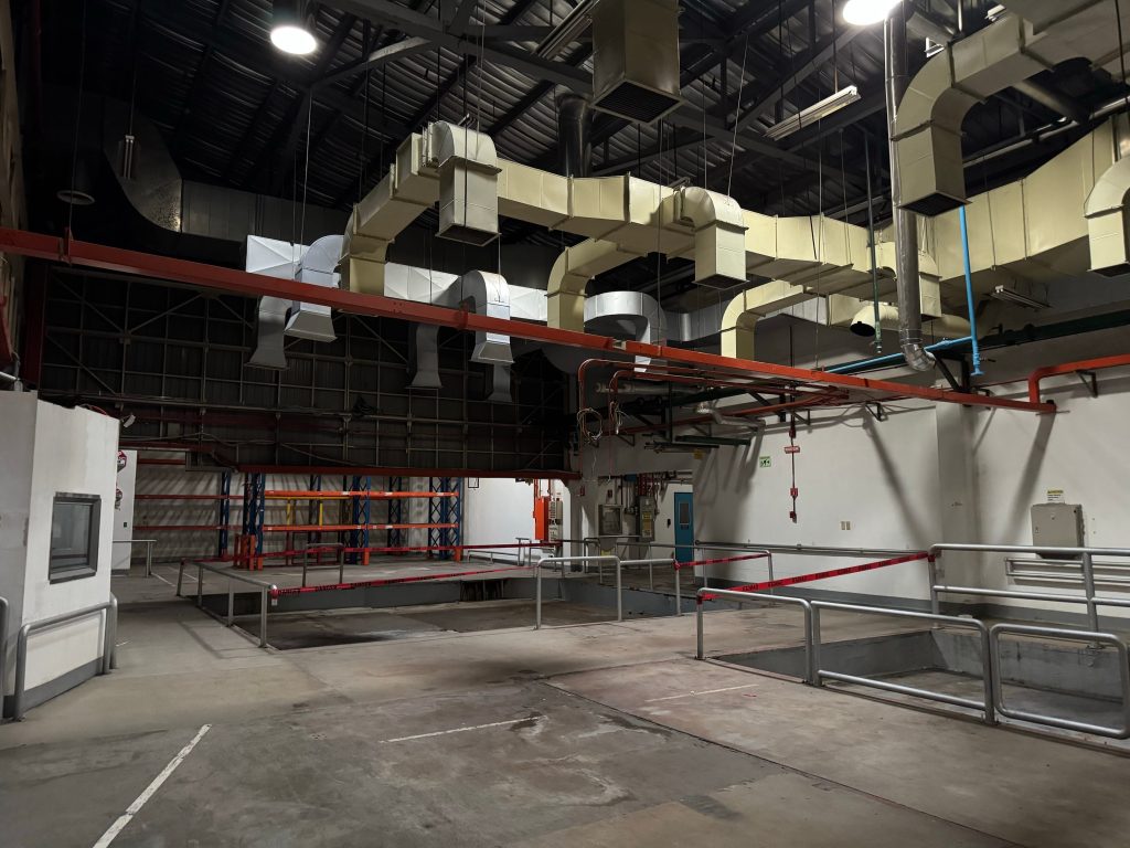 Creekside Warehouse — photo 2