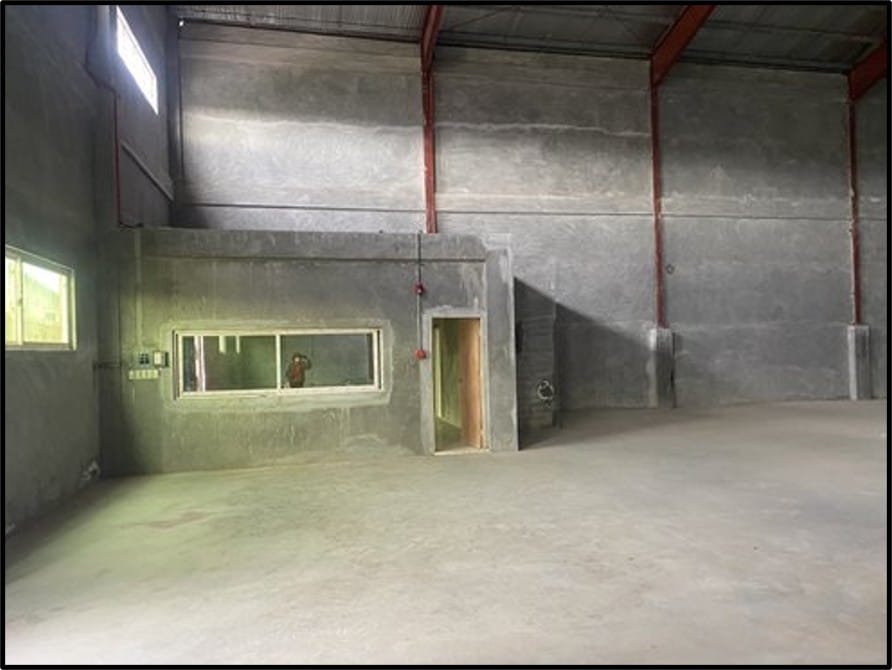 3M Apple Warehouse — photo 2