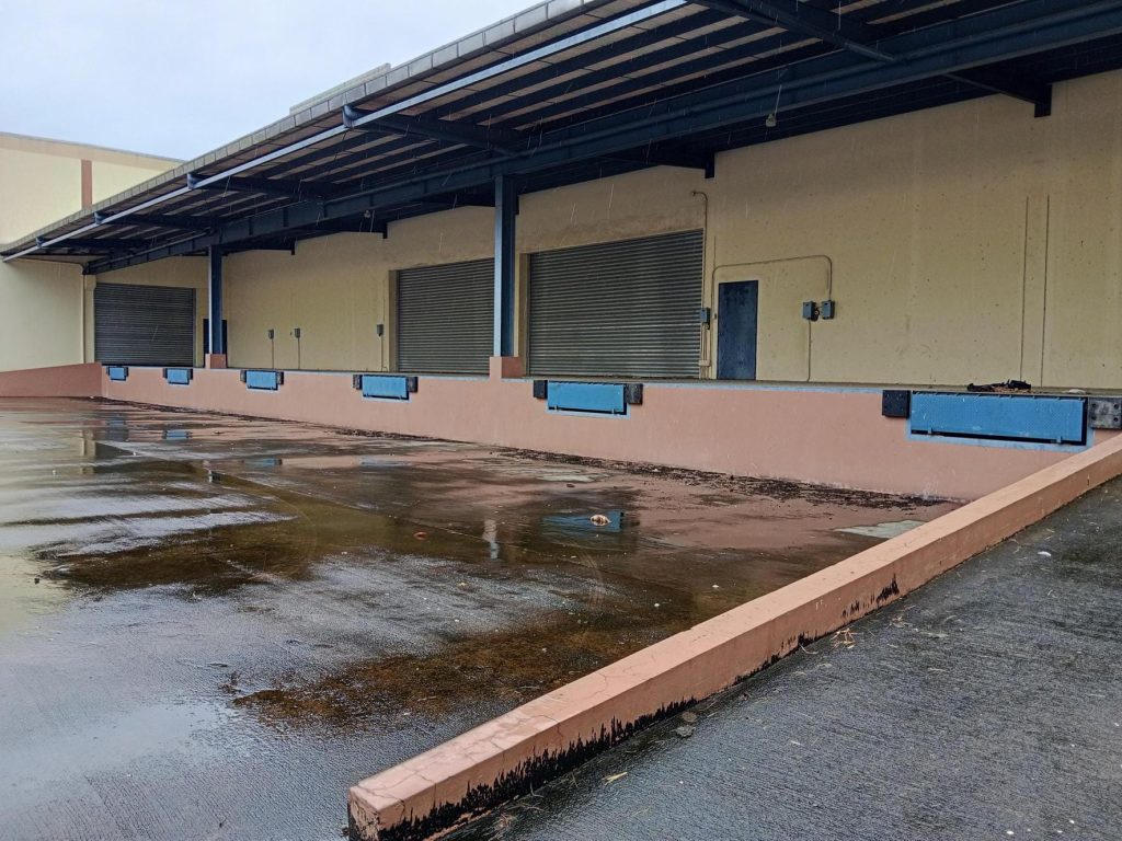 Golden Gate Warehouse — photo 7
